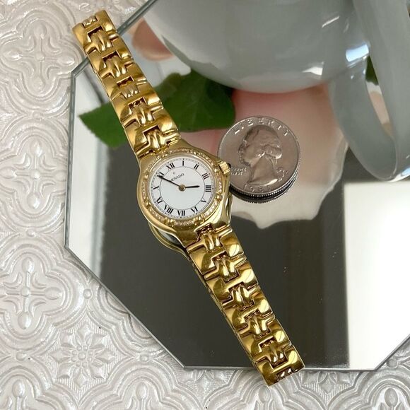 Movado Swiss Made "Olympian" 40 Diamond Bezel Dress Watch Roman Numerals - Picture 9 of 16